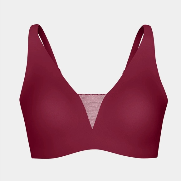 Selling this Knix Shadow Mesh bra. New with tags. Only opened and tried on. :) - Picture 4 of 4